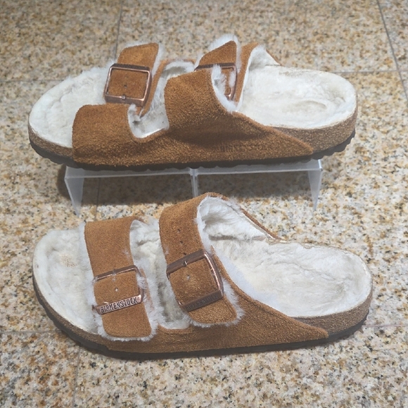 Birkenstock Arizona Sherpa Tan Suede Women's Sandals - Picture 2 of 7